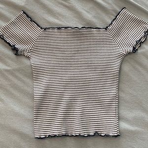 Zara blue and white crop top